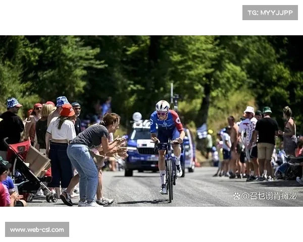 波加查与埃菲内普尔巅峰对决，机械故障定胜负