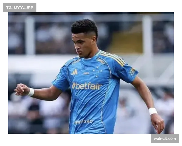 多特蒙德即将官宣巴西新星普拉特斯加盟,转会费1200万欧元 多特蒙德即将官宣巴西新星普拉特斯加盟,转会费1200万欧元